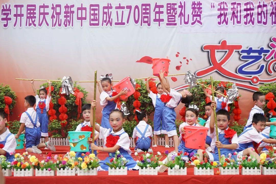 催收员工作好做吗怎么样？游戏画面